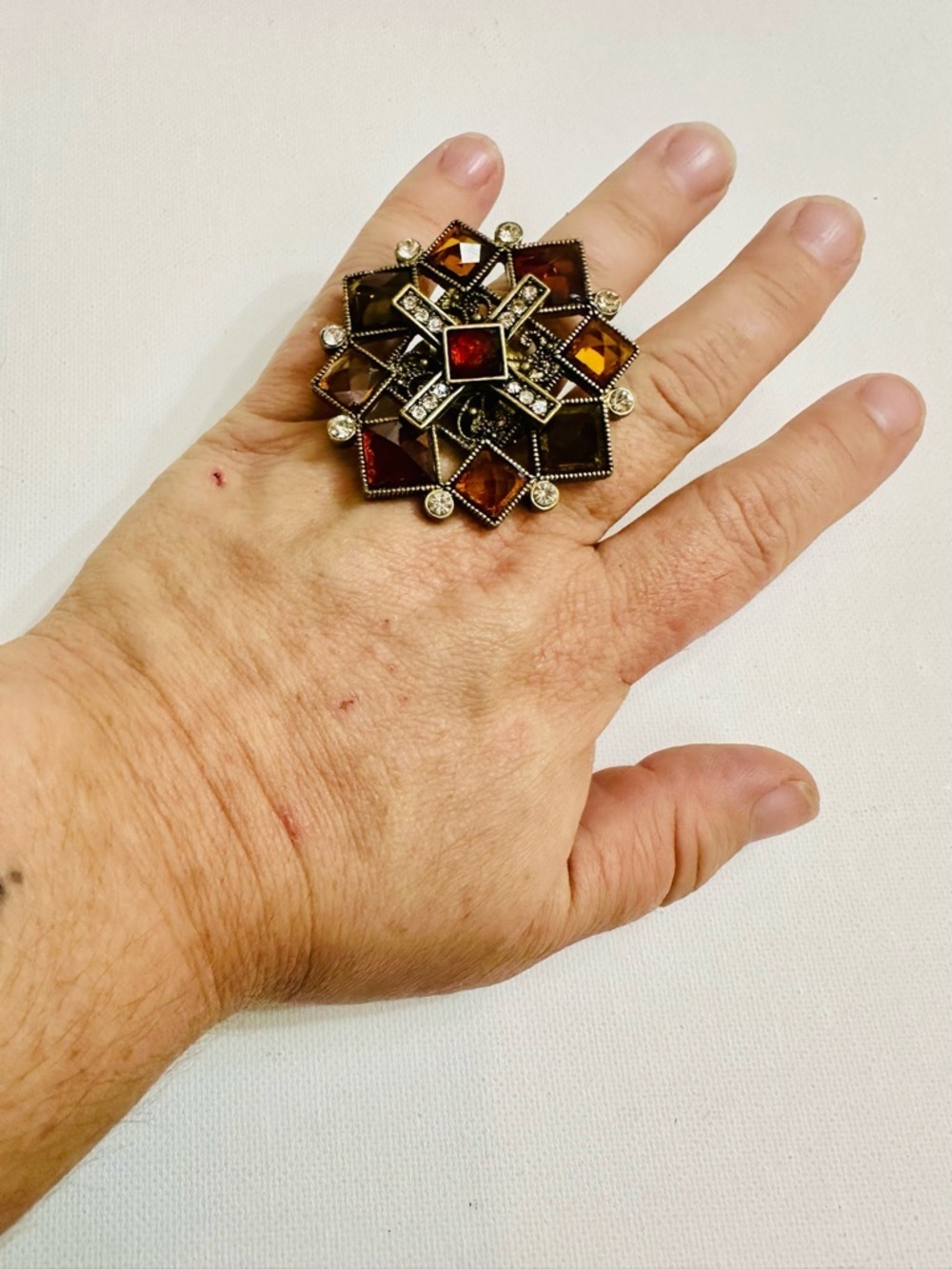 Gold Tone Amber Rhinestone Statement Ring ✨ Adjustable NWT - Picture 2 of 3